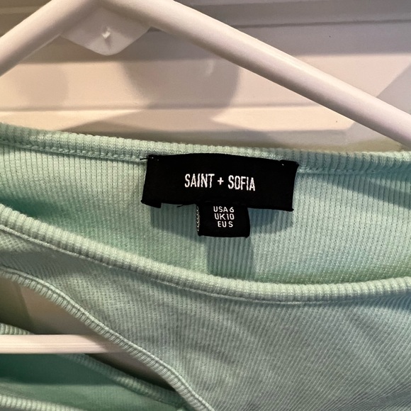 Cutout tee - Picture 9 of 11